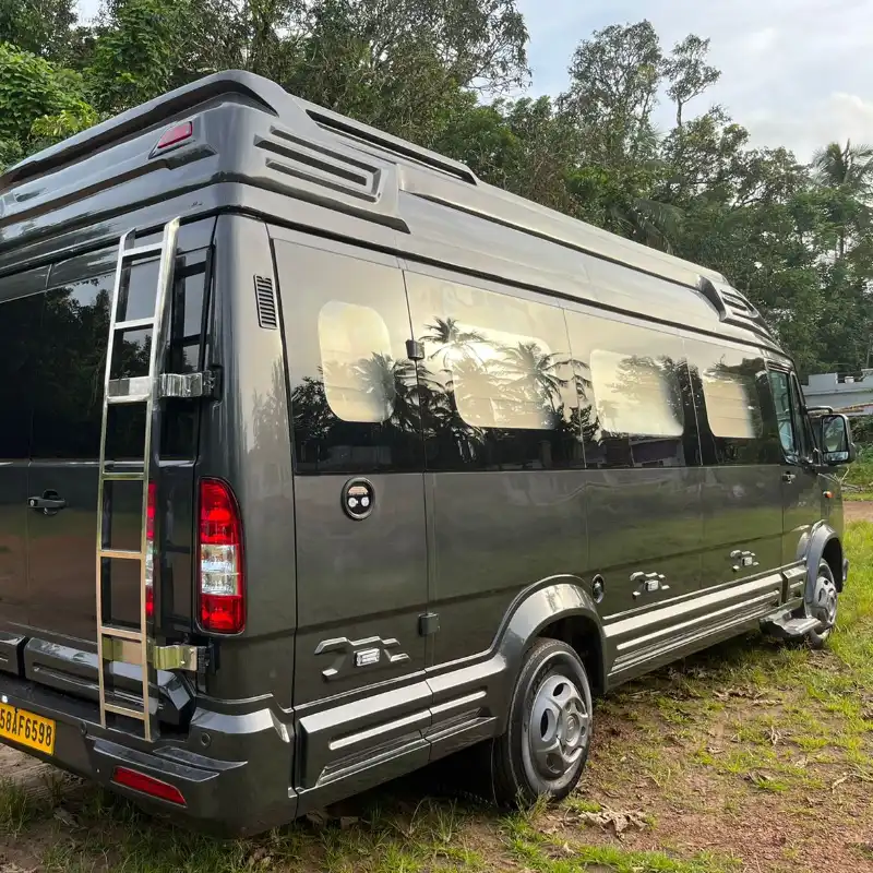 luxury tempo traveller in kochi