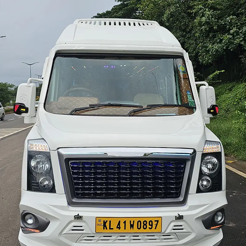 tempo traveller 1